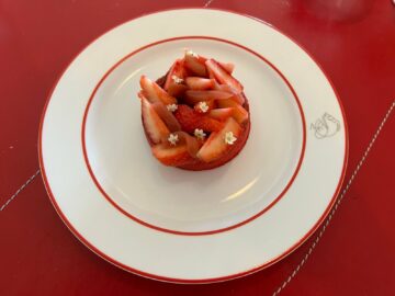 Air France La Première Lounge Paris Charles De Gaulle Erdbeer Kuchen