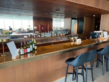 Cathay Pacific Lounge Tokio Haneda Bar