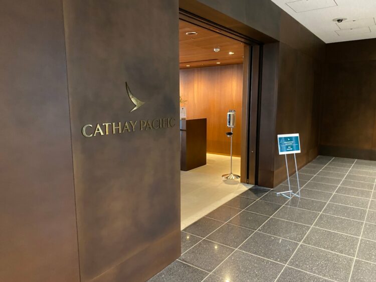 Cathay Pacific Lounge Tokio Haneda Eingang