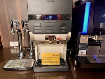 Dan Lounge Concourse C Tel Aviv Ben Gurion Airport Kaffee 1