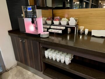 Dan Lounge Concourse C Tel Aviv Ben Gurion Airport Kaffee 3