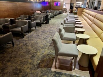 Dan Lounge Concourse C Tel Aviv Ben Gurion Airport Sitzgelegenheiten 1