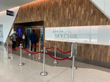 Delta Sky Club Los Angeles Terminal 2 Eingang Neue Lounge