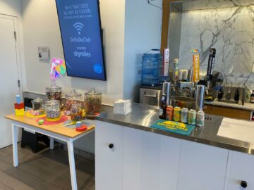 Delta Sky Club Los Angeles Terminal 2 Snacks Bier