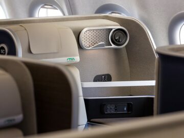 Ita Airways A330neo Business Class Sitz Leselampe Copyright