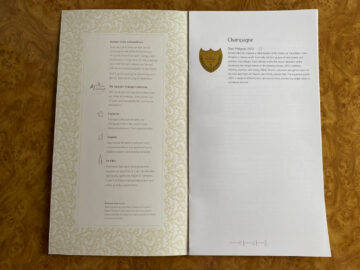 Emirates First Class Airbus A380 Champagner
