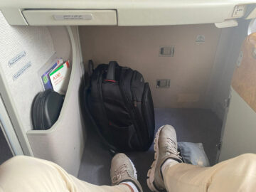 Emirates First Class Airbus A380 Staufach Kabine