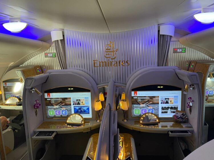 Emirates First Class Airbus A380 Vorderen Sitze