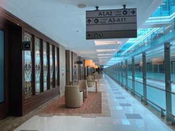 Review Emirates First Class Lounge Dubai Concourse A Eingang Cigar Lounge
