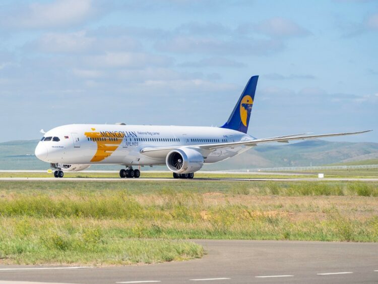 Miat Mongolian Airlines Boeing 787 9 Flugzeug Copyright