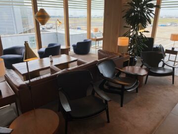Review Cathay Pacific First Class Lounge London Hinterer Bereich