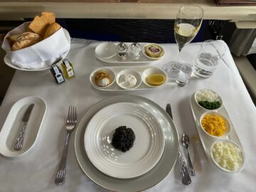 Review Emirates Game Changer First Class Boeing 777 300 Kaviar