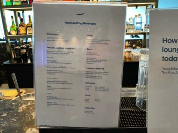 Review Finnair Platinum Wing Helsinki Getraenkeauswahl