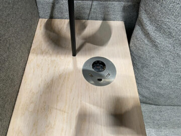 Review Finnair Platinum Wing Helsinki Ladestation Wireless