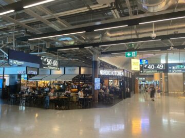 Review Finnair Platinum Wing Helsinki Links Abbiegen