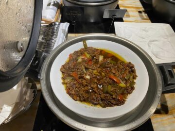 Singapore Airlines First Class Lounge Terminal 2 Black Pepper Beef
