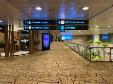 Singapore Airlines First Class Lounge Terminal 2 Wegweiser5