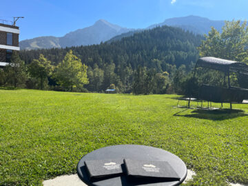 Kempinski Berchtesgaden Lobby Lounge Kaminbar Blick