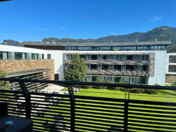 Kempinski Berchtesgaden Zimmer Balkon