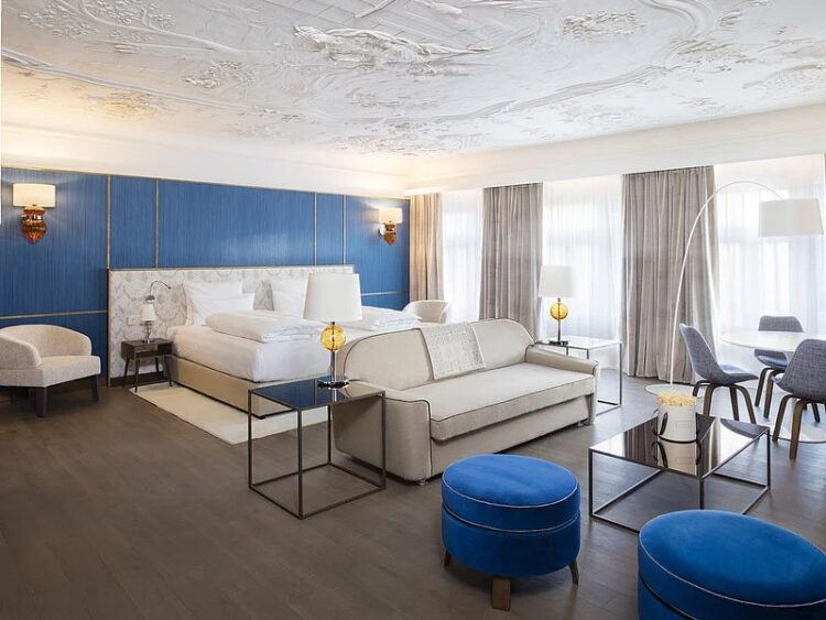 Hotel Stein Salzburg Honeymoon Suite Copyright