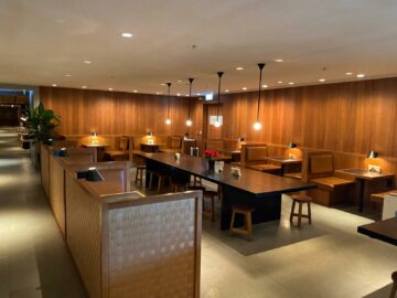 Cathay Pacific The Pier Business Class Lounge Hong Kong Noodle Bar 5