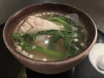 Cathay Pacific The Pier Business Class Lounge Hong Kong Noodle Bar Wonton Noodles