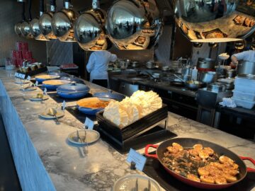 Crown Towers Hotel Sydney Fruehstueck Asiatische Speisen 2