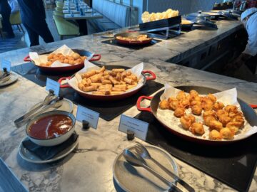 Crown Towers Hotel Sydney Fruehstueck Wontons