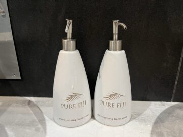 Fiji Airways Premier Lounge Nadi Wc Seife