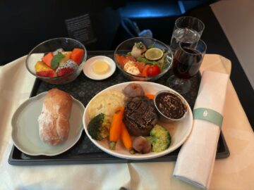 China Airlines Business Class Lounge Taipei Black Pepper Beef
