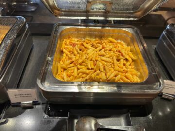 China Airlines Business Class Lounge Taipei Pasta