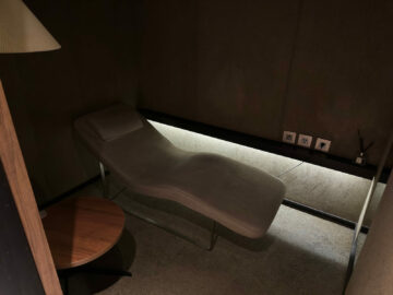 China Airlines Business Class Lounge Taipei Schlafliege2