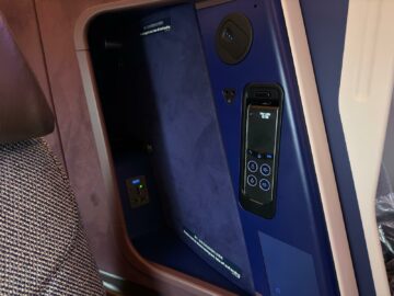 China Airlines Business Class Airbus A321neo Controller