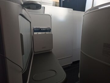 Lufthansa Allegris Business Class Airbus A350 Sitz Privacy