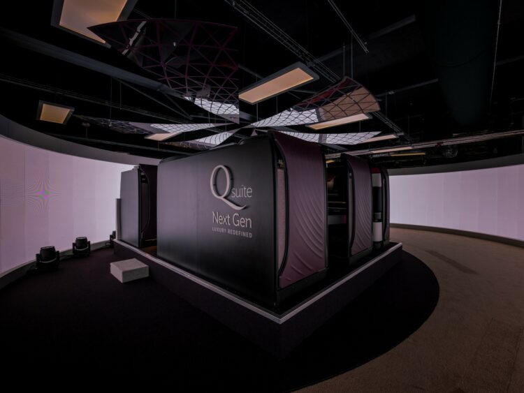 Qatar Airways Qsuite Next Gen Farnborough Ausstellung Copyright