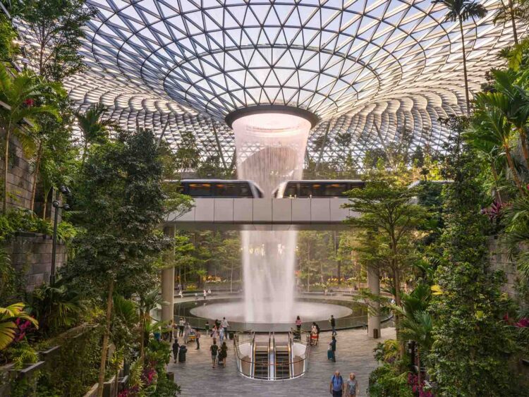 Singapur Changi Flughafen Terminal1 Jewel Rain Vortex Unsplash