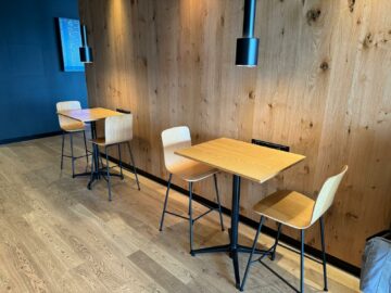 Swiss Lounge Zurich D Gates Hochtische