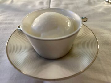 Etihad First Class Apartment A380 Essen Sorbet