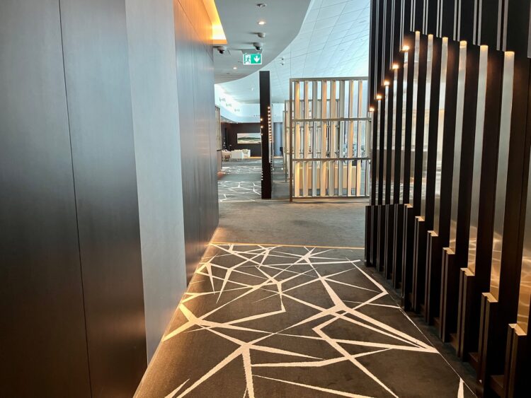 Etihad First Class Lounge Abu Dhabi Terminal A Gang