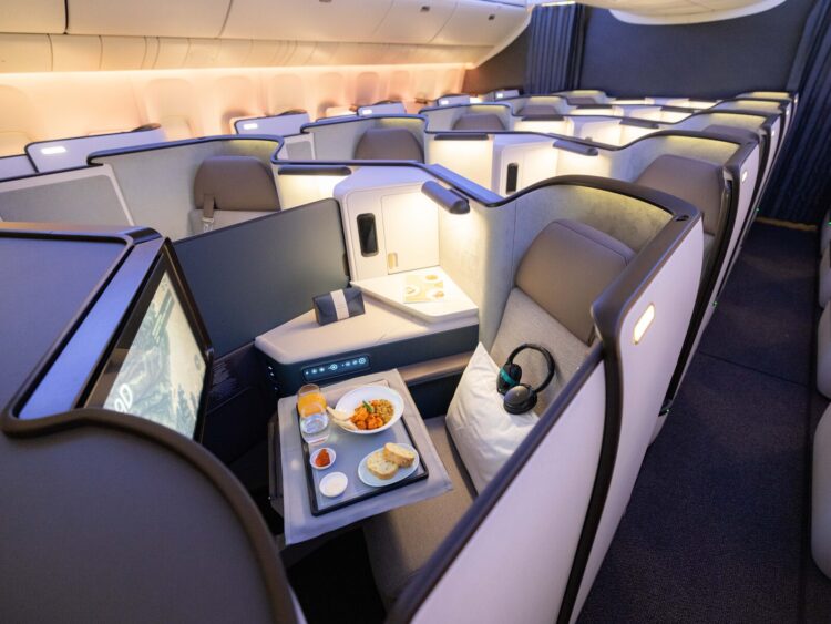 Cathay Pacific Aria Suite 3