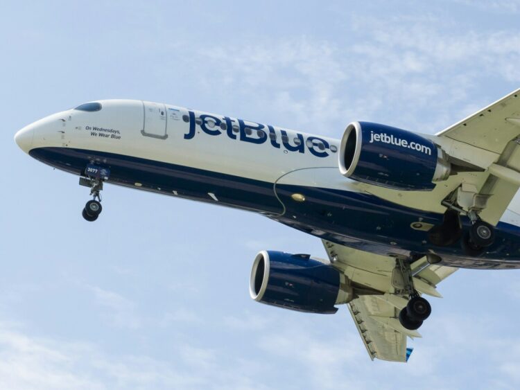Jetblue Flugzeug Unsplash