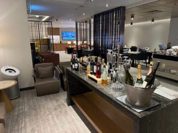 Singapore Airlines Silverkris First Class Lounge Hongkong Blick In Die Lounge