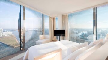 The Westin Hamburg Suite Elbe Blick Copyright