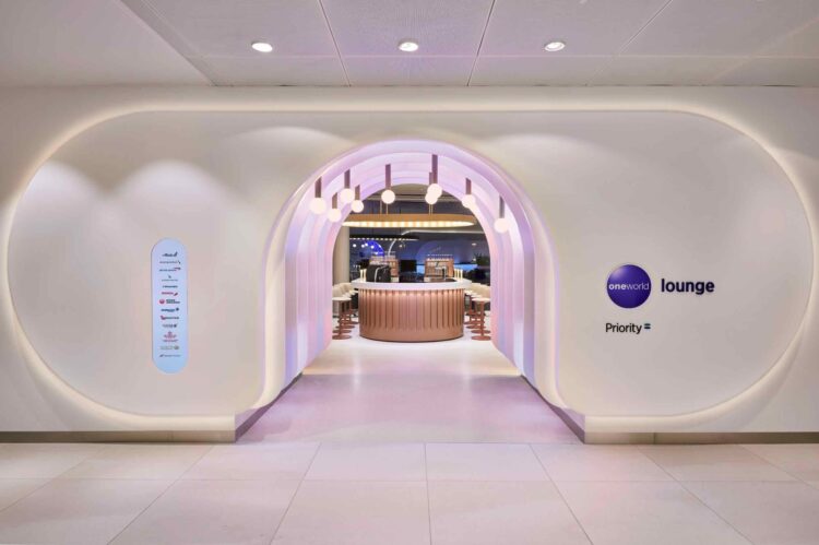Oneworld Lounge Amsterdam 2 Copyright