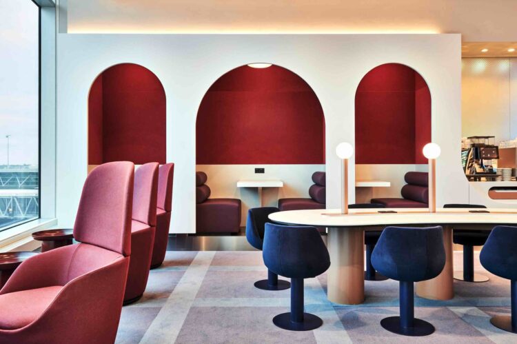 Oneworld Lounge Amsterdam Copyright
