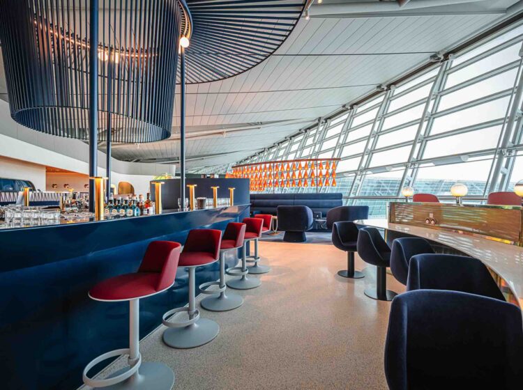 Oneworld Lounge Seoul Copyright