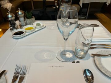 British Airways Concorde Room London Heathrow Terminal 5 Concorde Dining Tisch 2