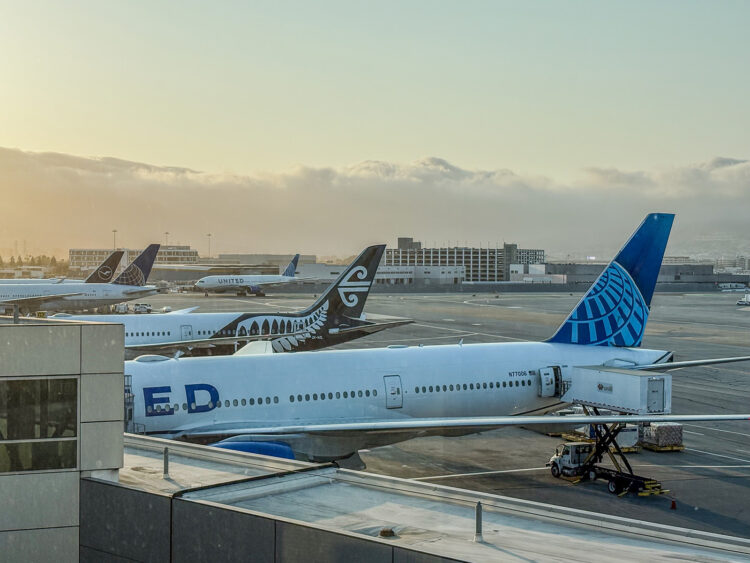 Flughafen San Francisco United 777 Air New Zealand Star Alliance Airlines Airport