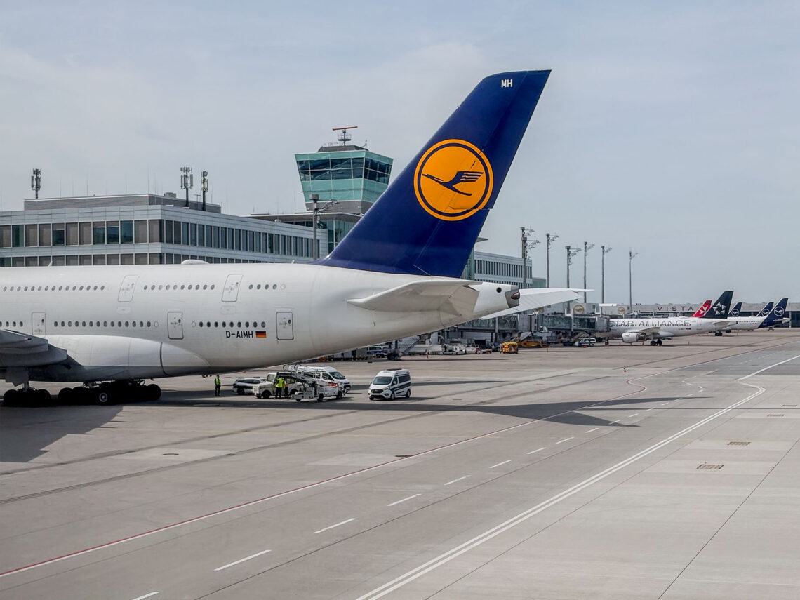 Lufthansa Airbus A380 Flugzeug Muc Flughafen
