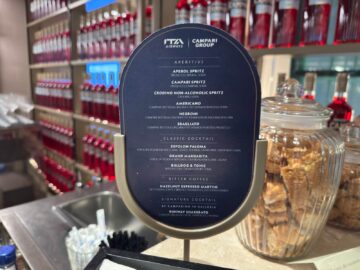 Ita Airways Runway Lounge Mailand Linate Auswahl Alkoholische Getraenke